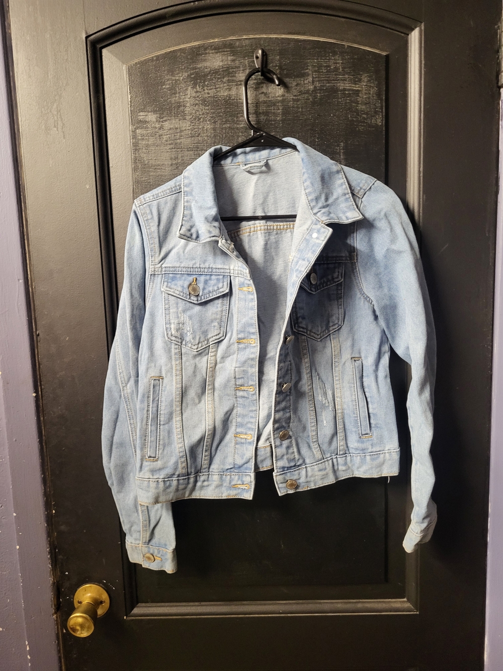 Women's Light Blue Denim Jean Jacket - Classic Chest Pocket Design
